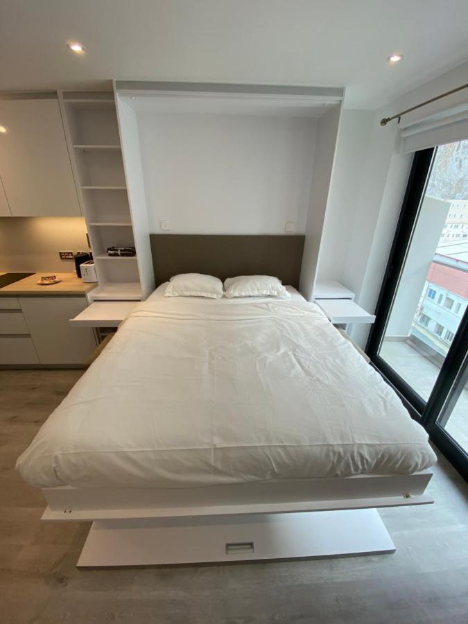 Modern Studio Apartment At The Hub Γιβραλτάρ Εξωτερικό φωτογραφία