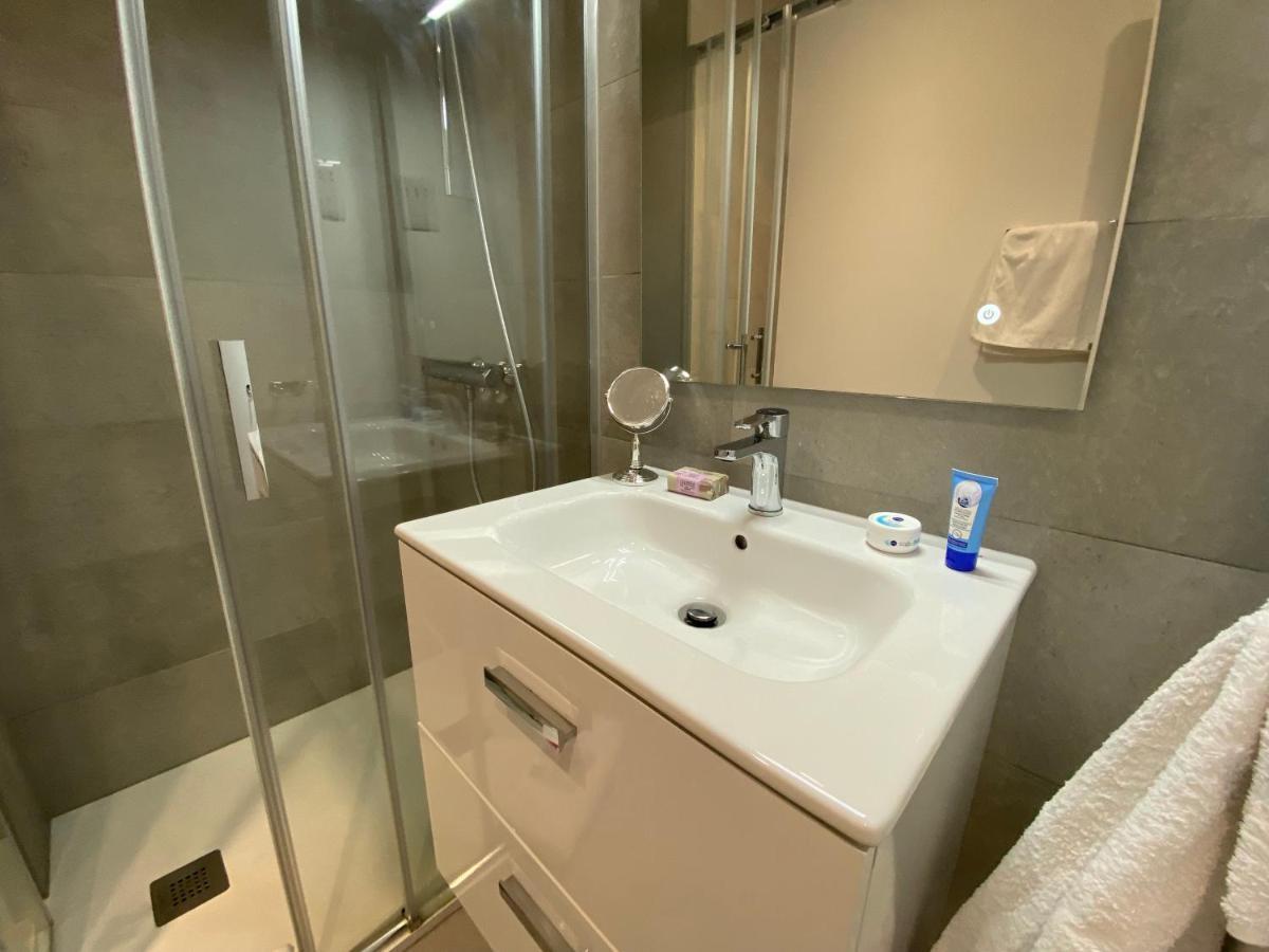 Modern Studio Apartment At The Hub Γιβραλτάρ Εξωτερικό φωτογραφία